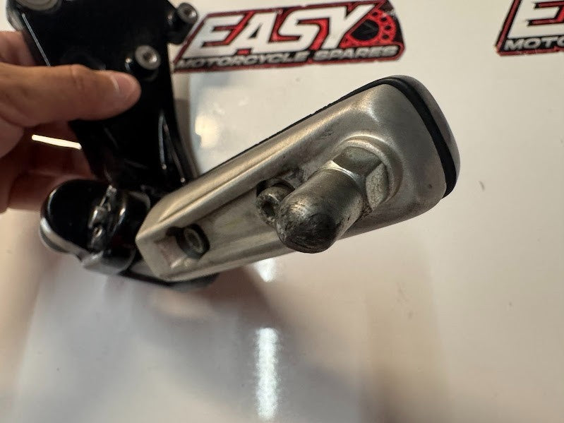 Royal Enfield Interceptor 650 2022 RH Foot Peg Bracket OEM 148627D Euro 5