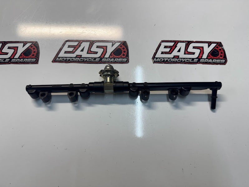 Yamaha YZF R1 2020-2025 Primary Injector Rail OEM Genuine B3L-13795-00