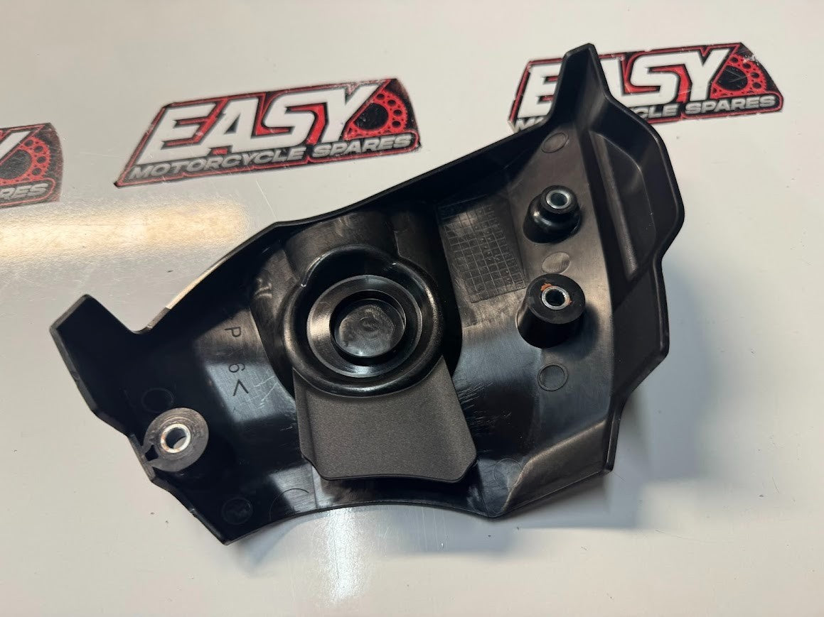 Yamaha YZF R7 2022-2025 Front Sprocket Cover Guard OEM Genuine 1WS-15418-00