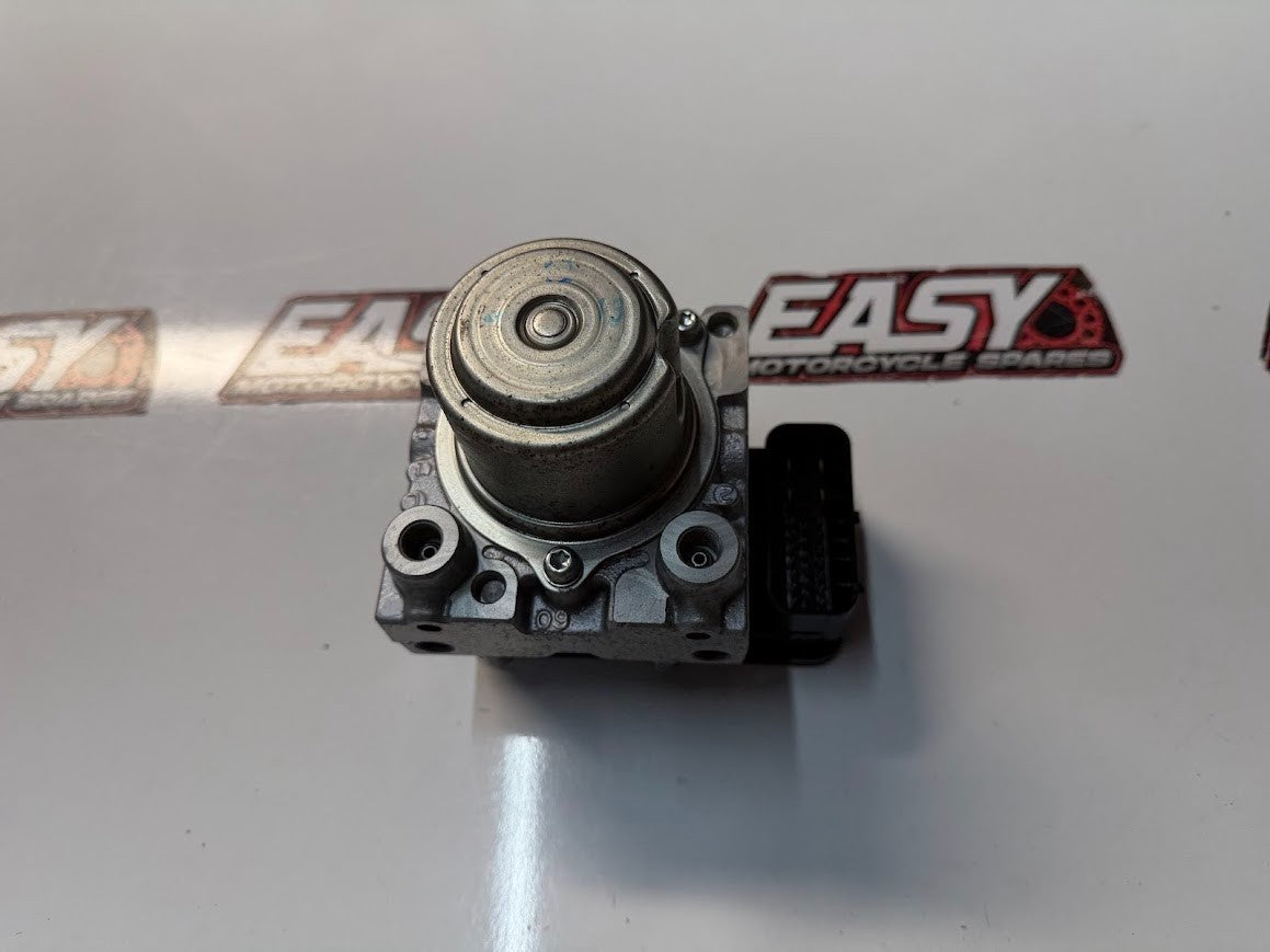 ABS Module Pump Suzuki GSF 1250 S Bandit 2007-2016 OEM 55610-18H01