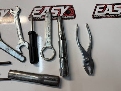 Tool Kit Suzuki GSXR 1000 2001-2008 OEM 09800-21089