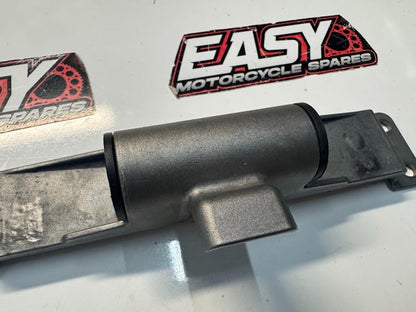 Yamaha YZF R1 2020-2025 Fuel Tank Bracket OEM Genuine B3L-2413Y-00