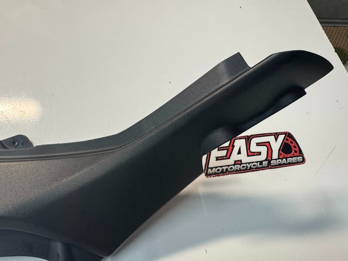 Yamaha YZF R7 2022-2025 Side Cover 1 Fairing Mole OEM Genuine BEB-2171L-00