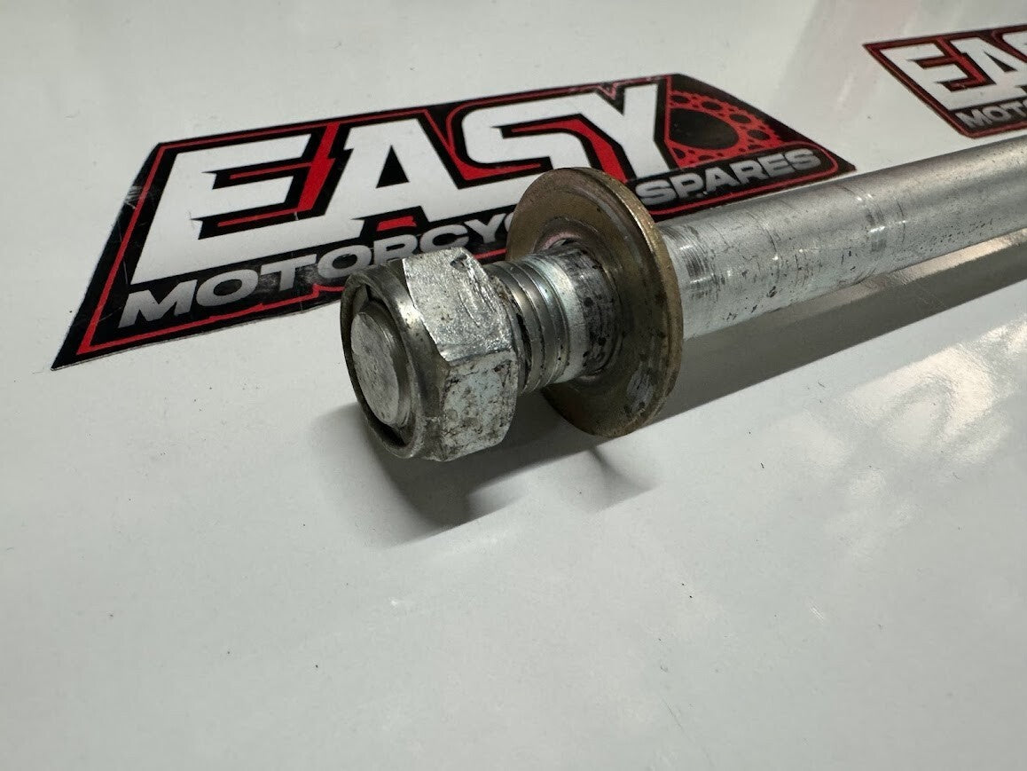 Swing Arm Pivot Bolt Suzuki GS 500 2006 61211-30B00