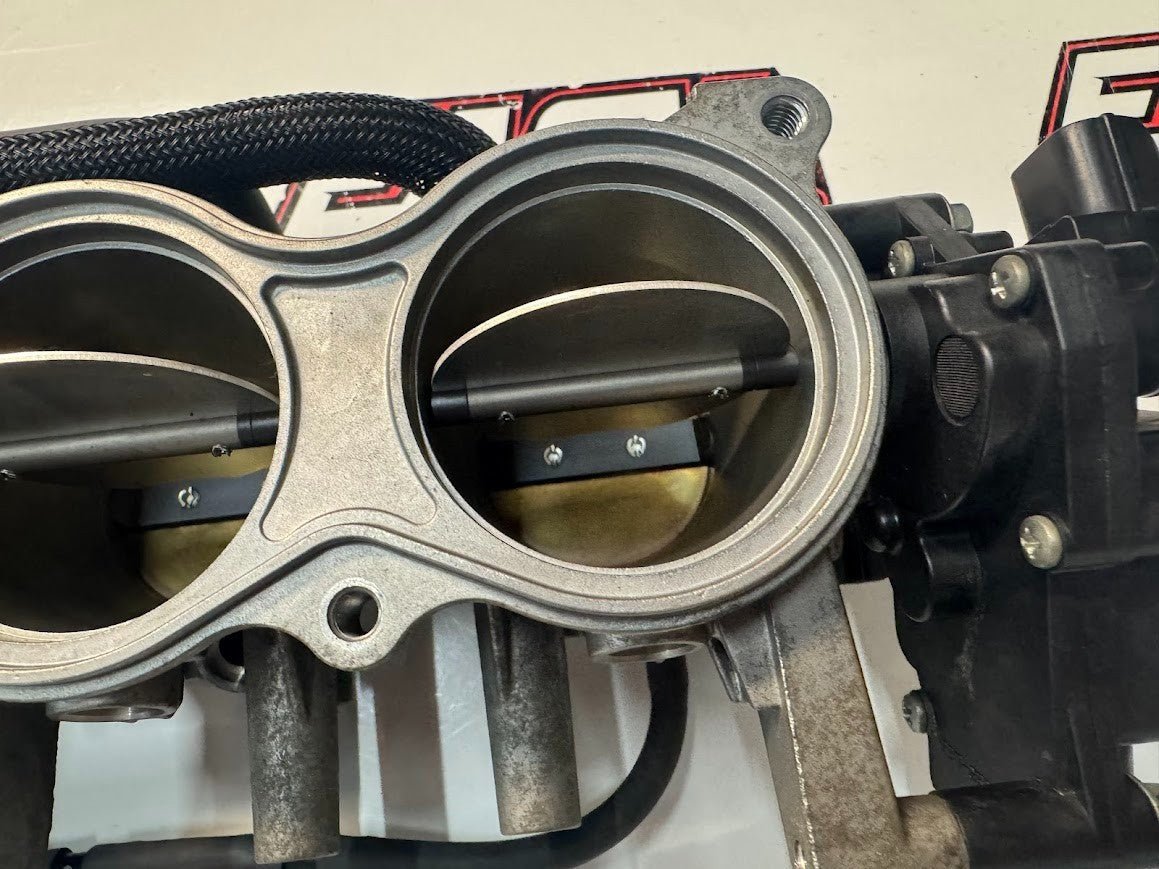 Suzuki GSXR 1000 2015-2016 Throttle Bodies TPS OEM Genuine 13406-47H40