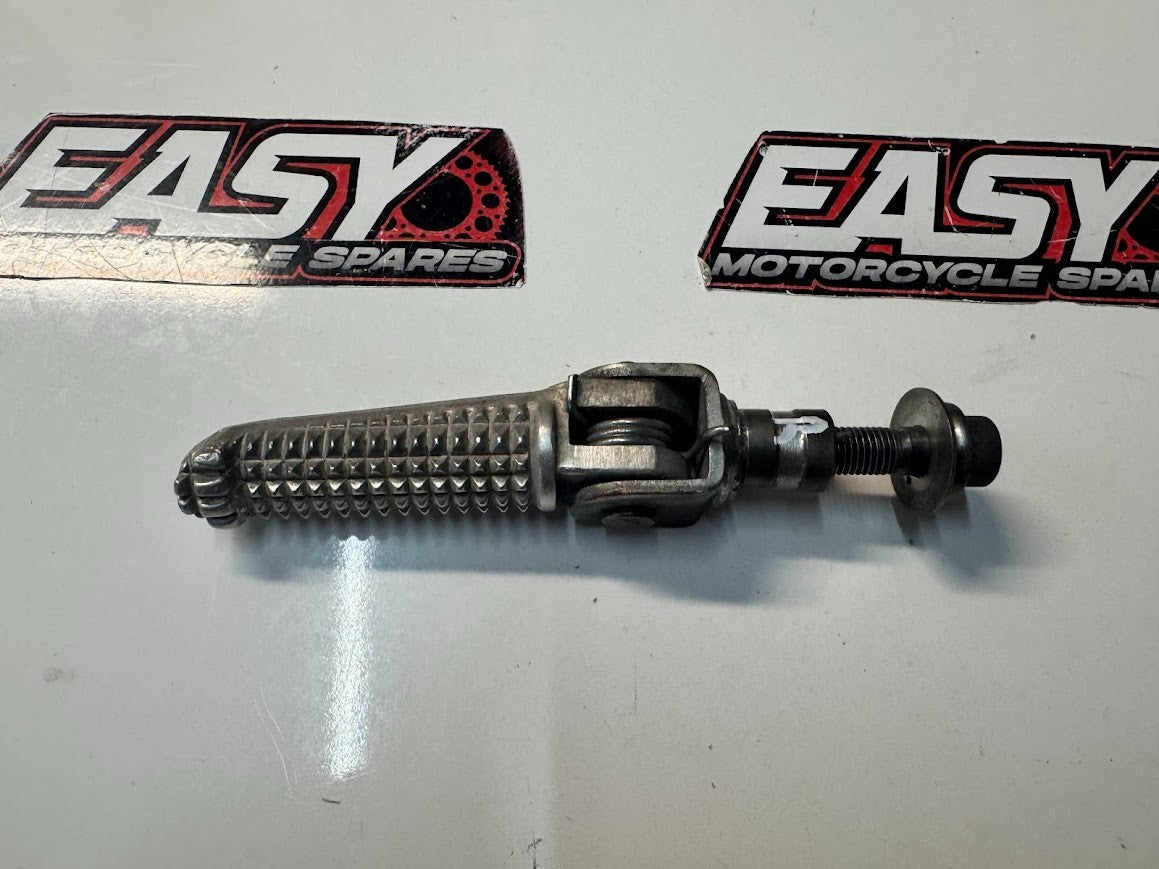 Yamaha YZF R15 2011-2018 RH Riders Peg OEM Genuine 20P-F7461-00