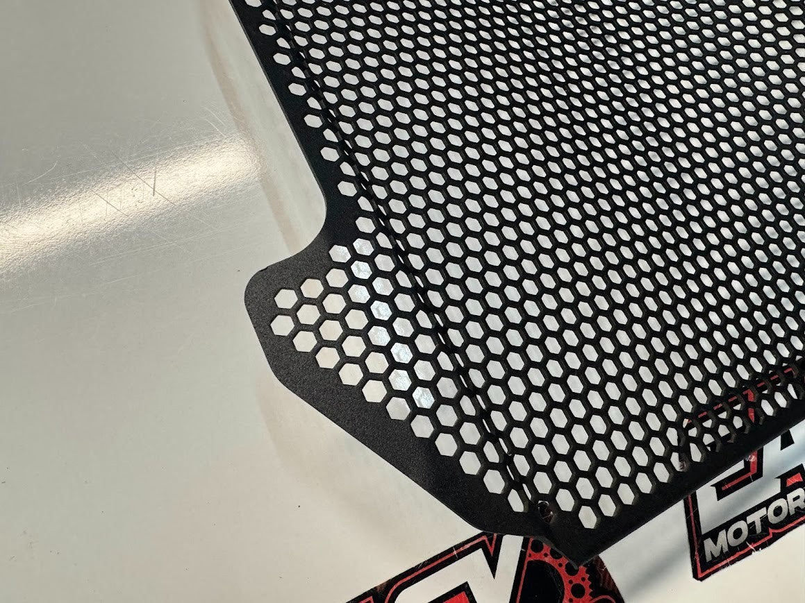 Yamaha YZF R1 2015-2025 Evotech Performance Yamaha R1 Radiator Guard Set