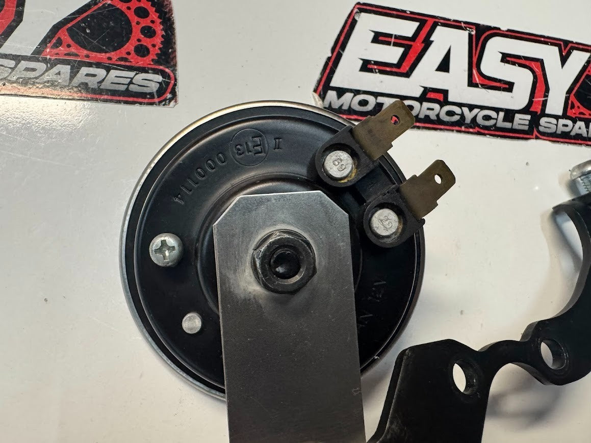 Yamaha YZF R1 2015-2016 Horn OEM Genuine 2CR-83371-00