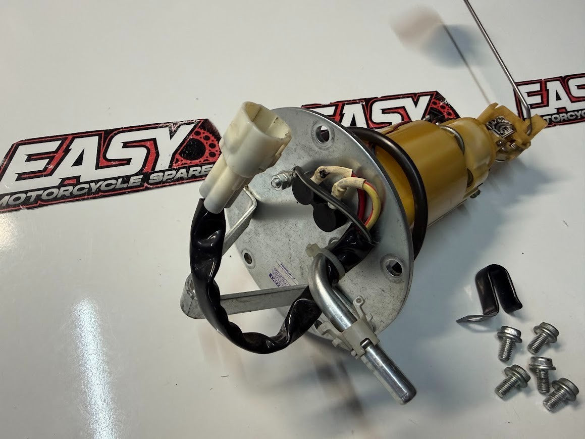 Fuel Pump Assembly Suzuki GSXR 1000 2007-2008 OEM 15100-21H01