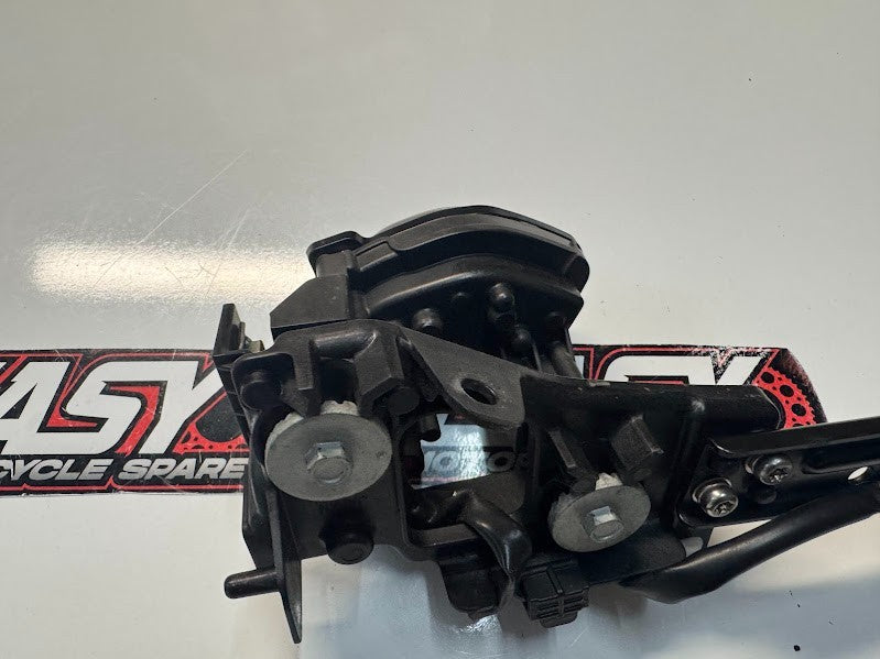 Yamaha YZF R1 2020-2025 Headlight Assembly OEM Genuine B3L-84300-00