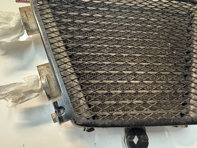 Suzuki GSXR 1000 2012-2016 Oil Cooler OEM Genuine 16600-47H10