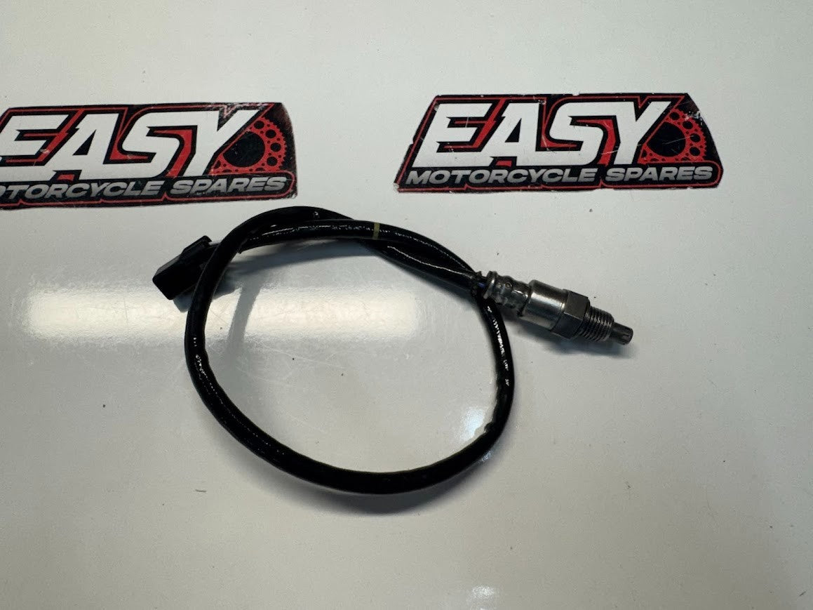 Yamaha YZF R1 2015-2025 o2 Oxygen Sensor OEM Genuine 2CR-8592A-20