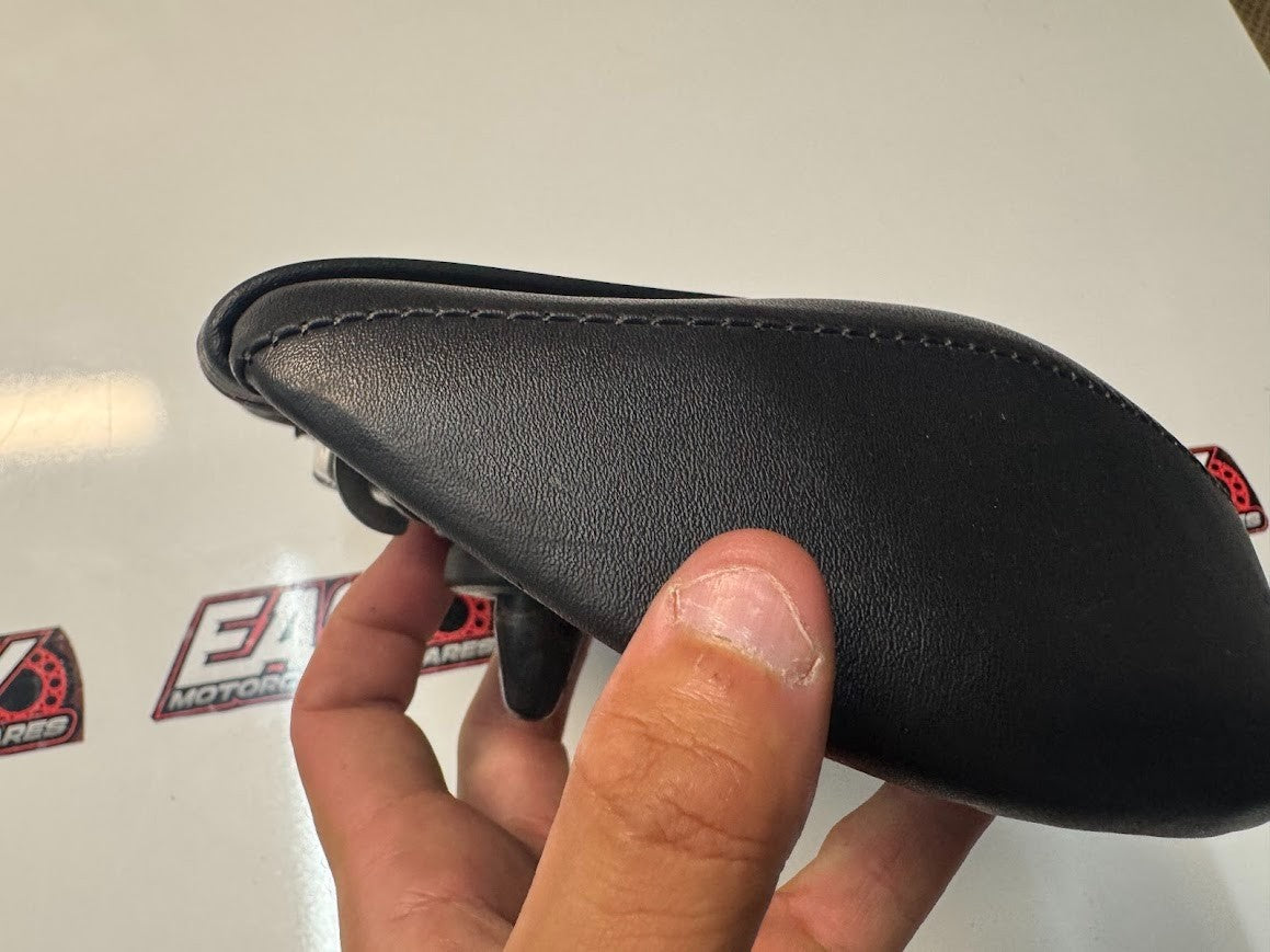 Yamaha YZF R15 2013-2018 Pillion Seat Passenger OEM Genuine 1CK-F4750-00