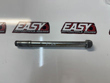 Royal Enfield Interceptor 650 2022 Front Wheel Axle OEM 585334C Euro 5