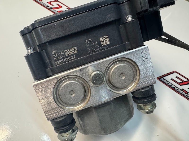 Yamaha YZF R1 2015-2019 ABS Module Pump OEM Genuine 2CR-85930-09