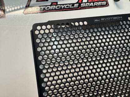 Yamaha YZF R1 2015-2025 Evotech Performance Yamaha R1 Radiator Guard Set