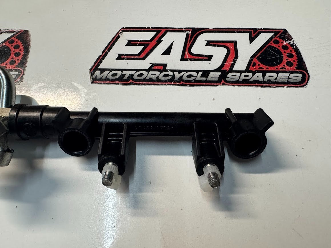 Yamaha MT-10 2016-2021 Primary Fuel Rail OEM Genuine B67-13795-00