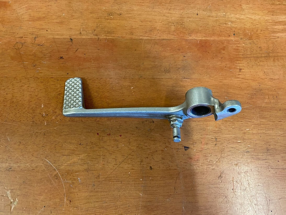 Rear Brake Pedal Yamaha R1 00-01 2000 5JJ-27211-00-00