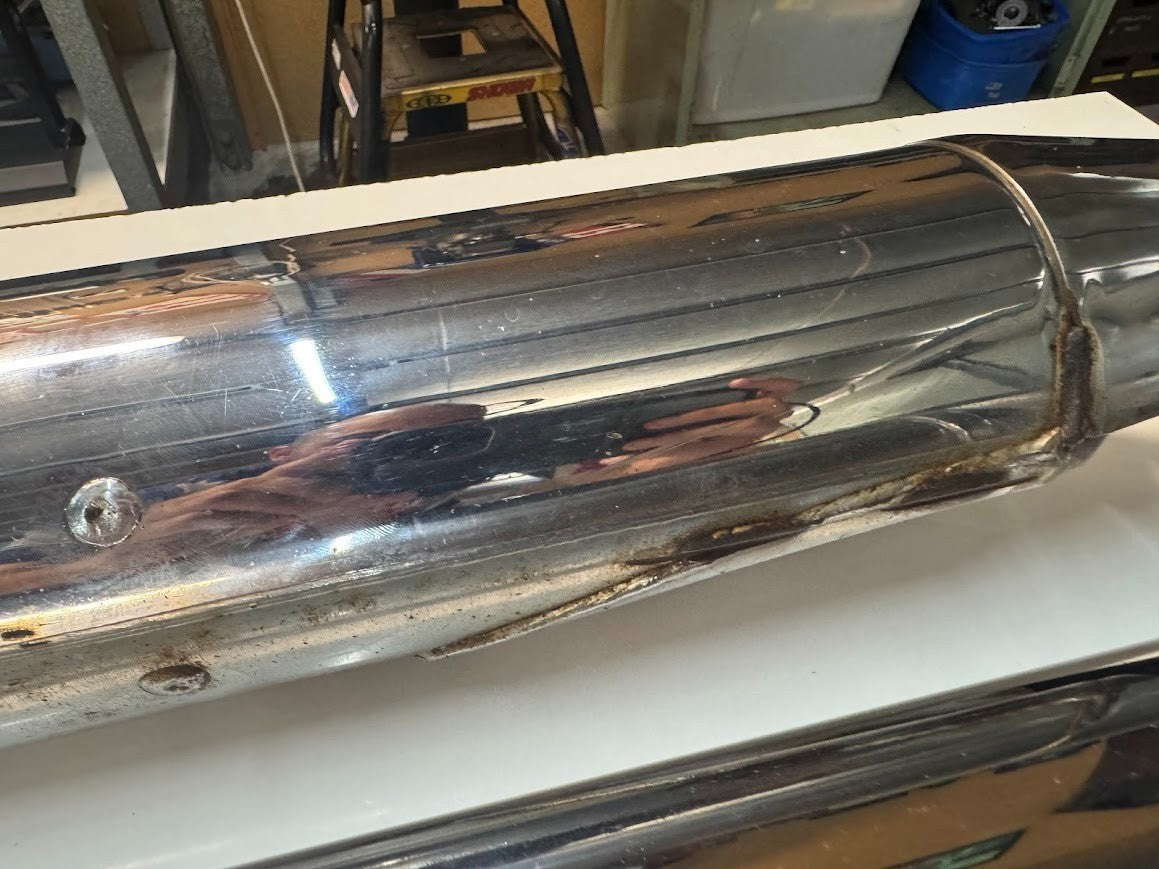 Suzuki VL 1500 Intruder 1998-2004 Mufflers Exhaust OEM Genuine 14340-10F30