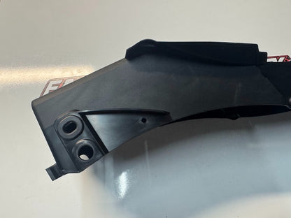 Yamaha YZF R7 2022-2025 Battery Box Rear Fender OEM Genuine BEB-8212B-00