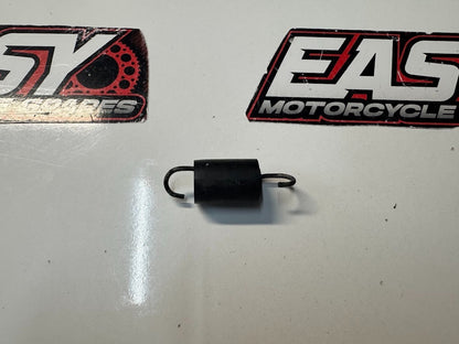 Brake Pedal Spring Suzuki GSXR 1000 05-25 2008  09443-11033