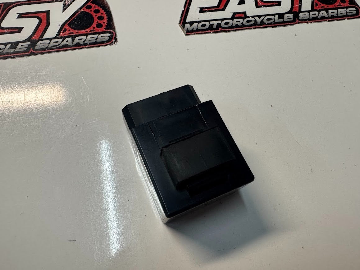Yamaha FZS 600 1998 Fuel Pump Relay OEM Genuine 3EN-81950-00