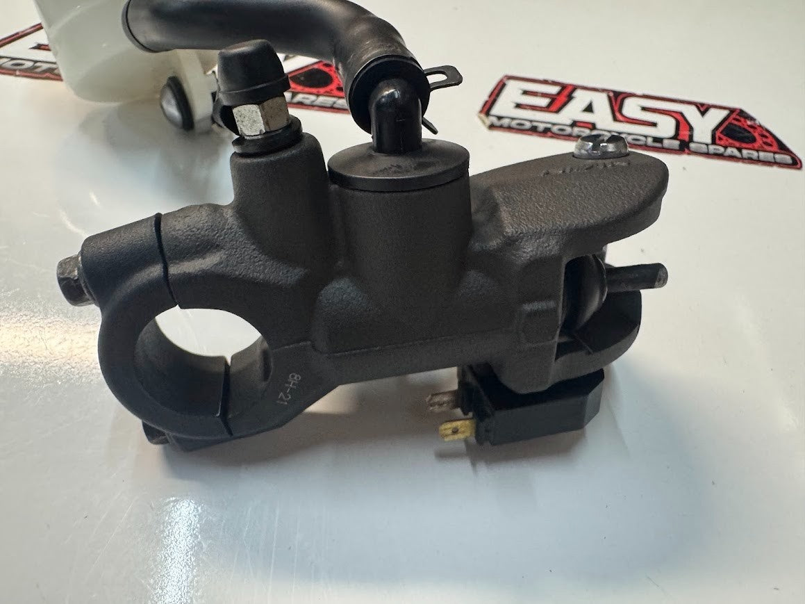 Yamaha YZF R1 2015-2024 Front Brake Master Cylinder OEM Genuine 2CR-2580A-00