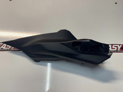 Yamaha YZF R7 2022-2025 Side Cover 4 Fairing OEM Genuine BEB-21741-00