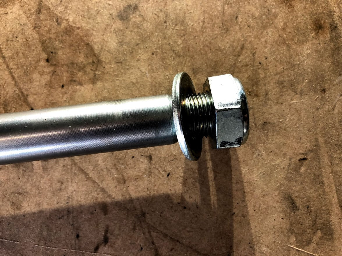 Swing Arm Axle Yamaha FJR 1300 03-21 2016 5JW-22141-00-00