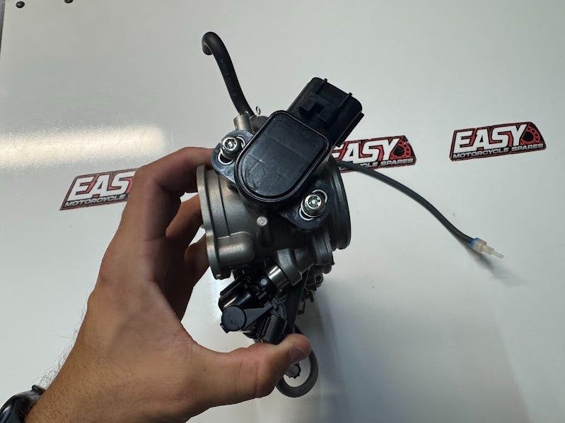 Yamaha YZF R1 2022-2025 Throttle Bodies TPS Injectors OEM Genuine B3L-13750-02