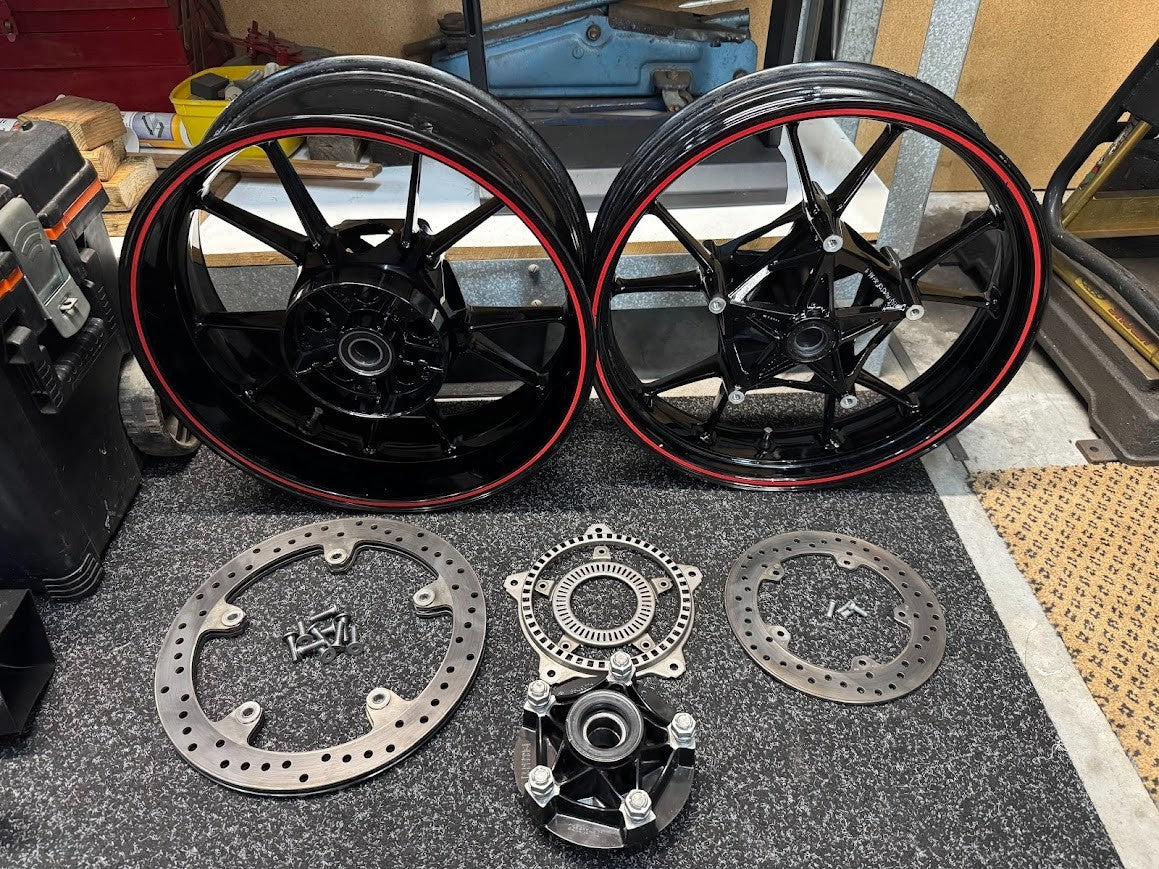 BMW S1000RR 2016 Wheel Set Complete Cast OEM Genuine K46