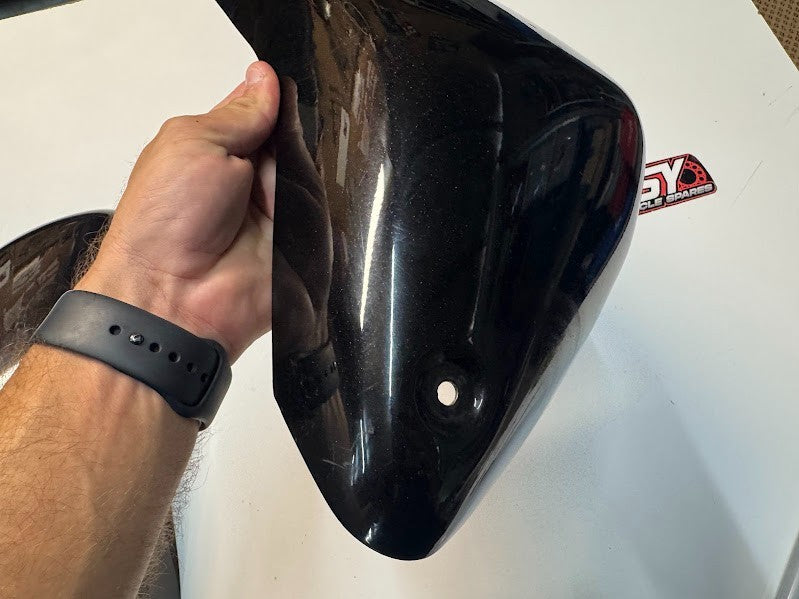 Suzuki VL 1500 Intruder 1998-2004 LH RH Frame Side Covers Pair