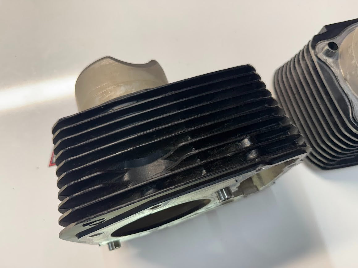 Suzuki VL 1500 Intruder 1998-2004 Cylinder Barrel Set OEM Genuine