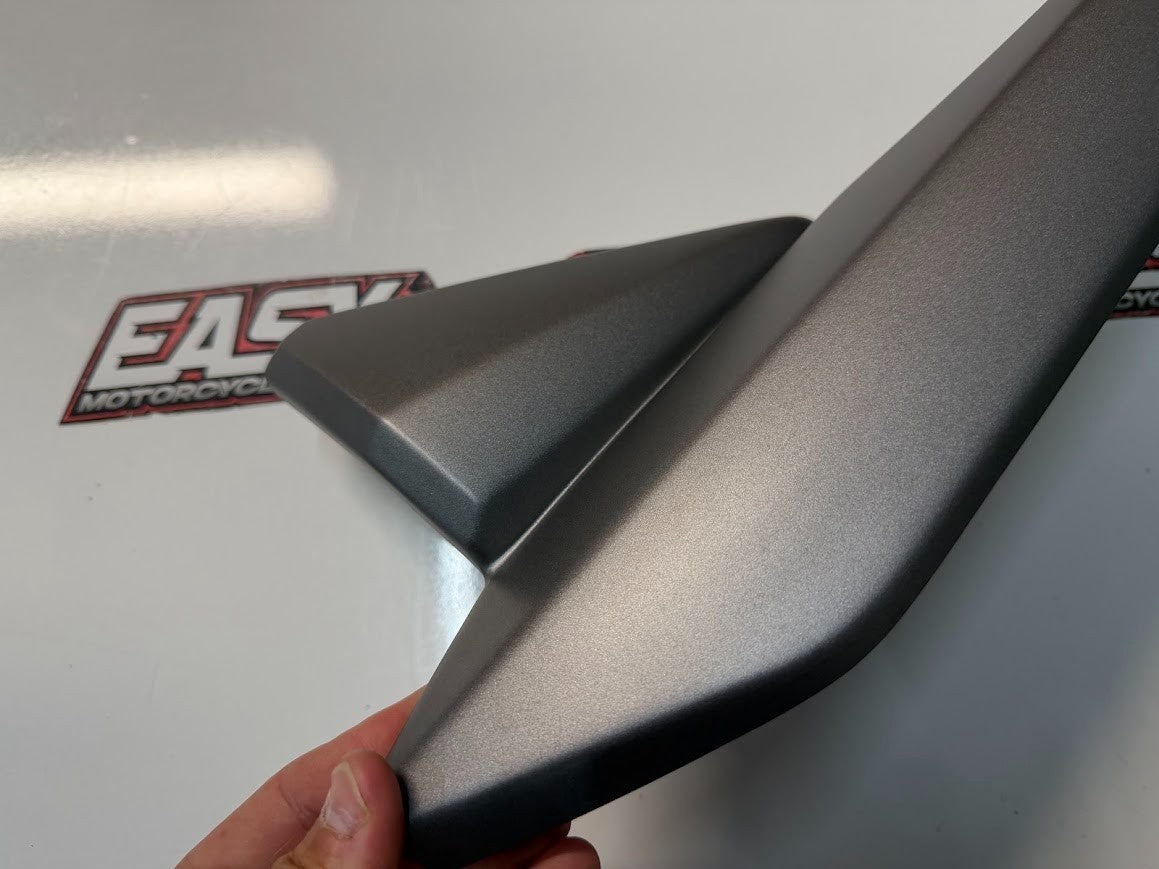 LH Frame Cover Fairing Suzuki GSF 1250 S Bandit 2012 OEM 47211-38G03-Y4P