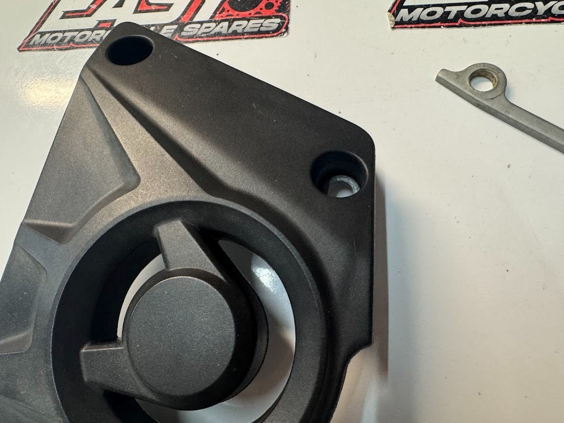 BMW S1000RR 2016 Front Sprocket Cover Guard OEM Genuine K46 33818551867