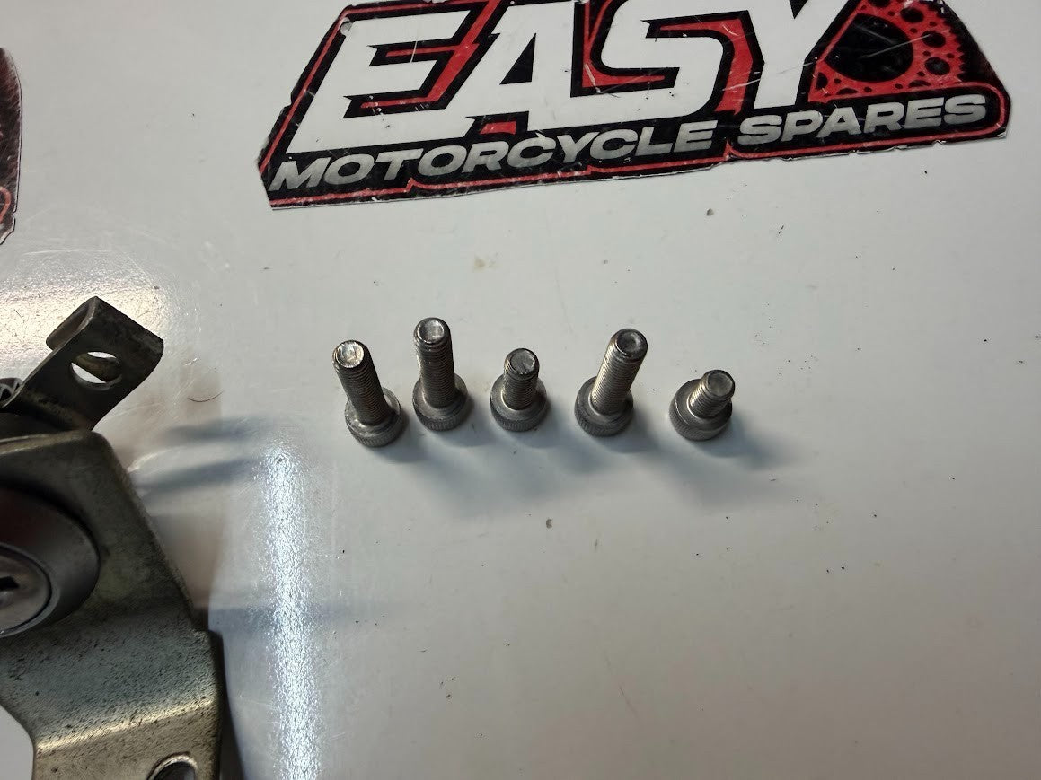 Tank Lock, Seat Lock & Key Suzuki GSXR 1000 2007-2008 OEM 44200-16852