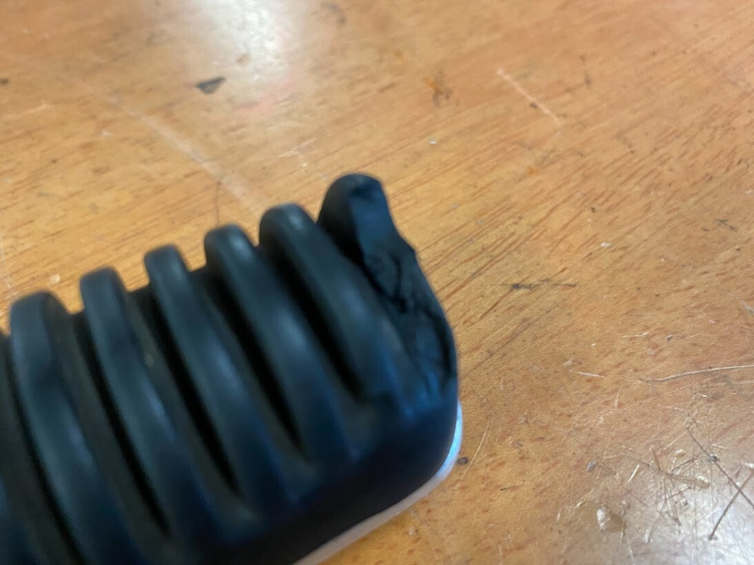 LH Riders Peg Yamaha FZS 600 1998