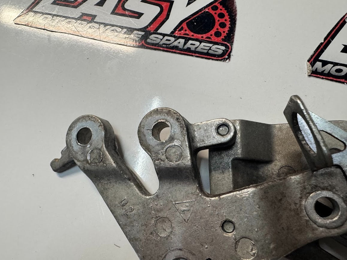 Yamaha YZF R15 2011-2018 OEM Genuine RH Foot Peg Bracket 20P-F7443-00