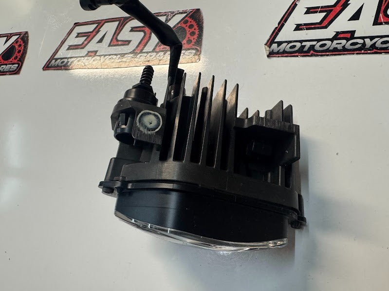 Yamaha YZF R1 2015-2019 RH Headlight Unit OEM Genuine 2CR-84300-00