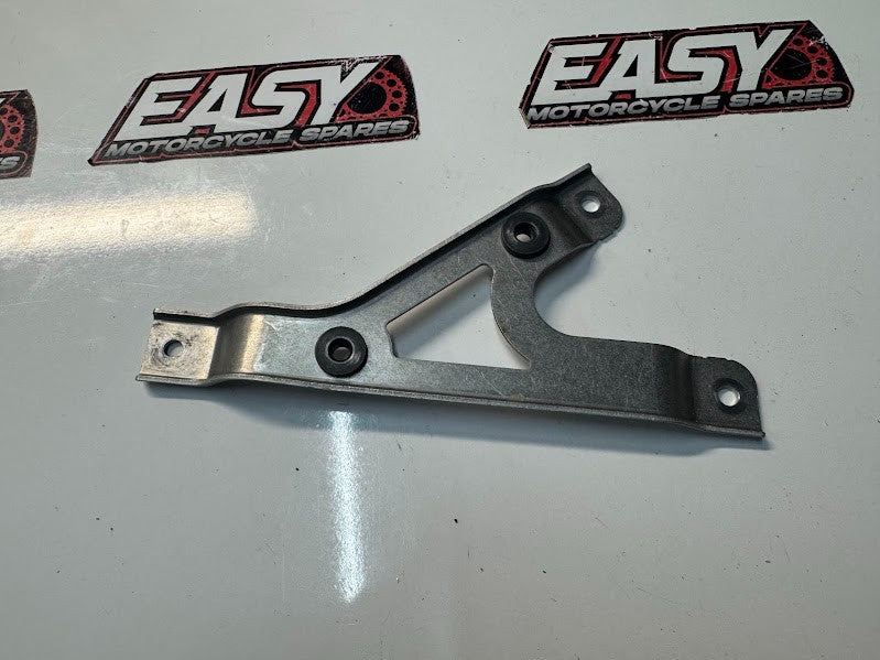 Suzuki GSXR 1000 2009-2016 Regulator Bracket Mount OEM Genuine 32831-47H10