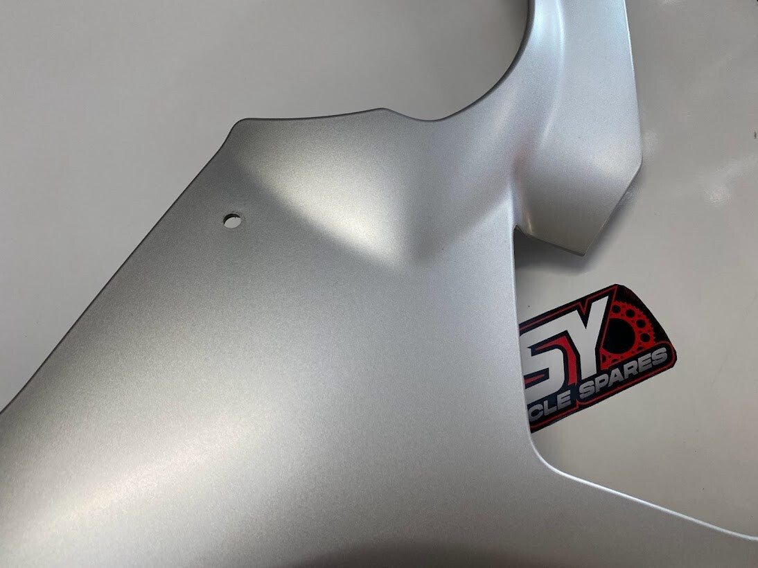 Yamaha YZF R1 2015-2019 LH Main Fairing OEM Genuine 2CR-Y283U