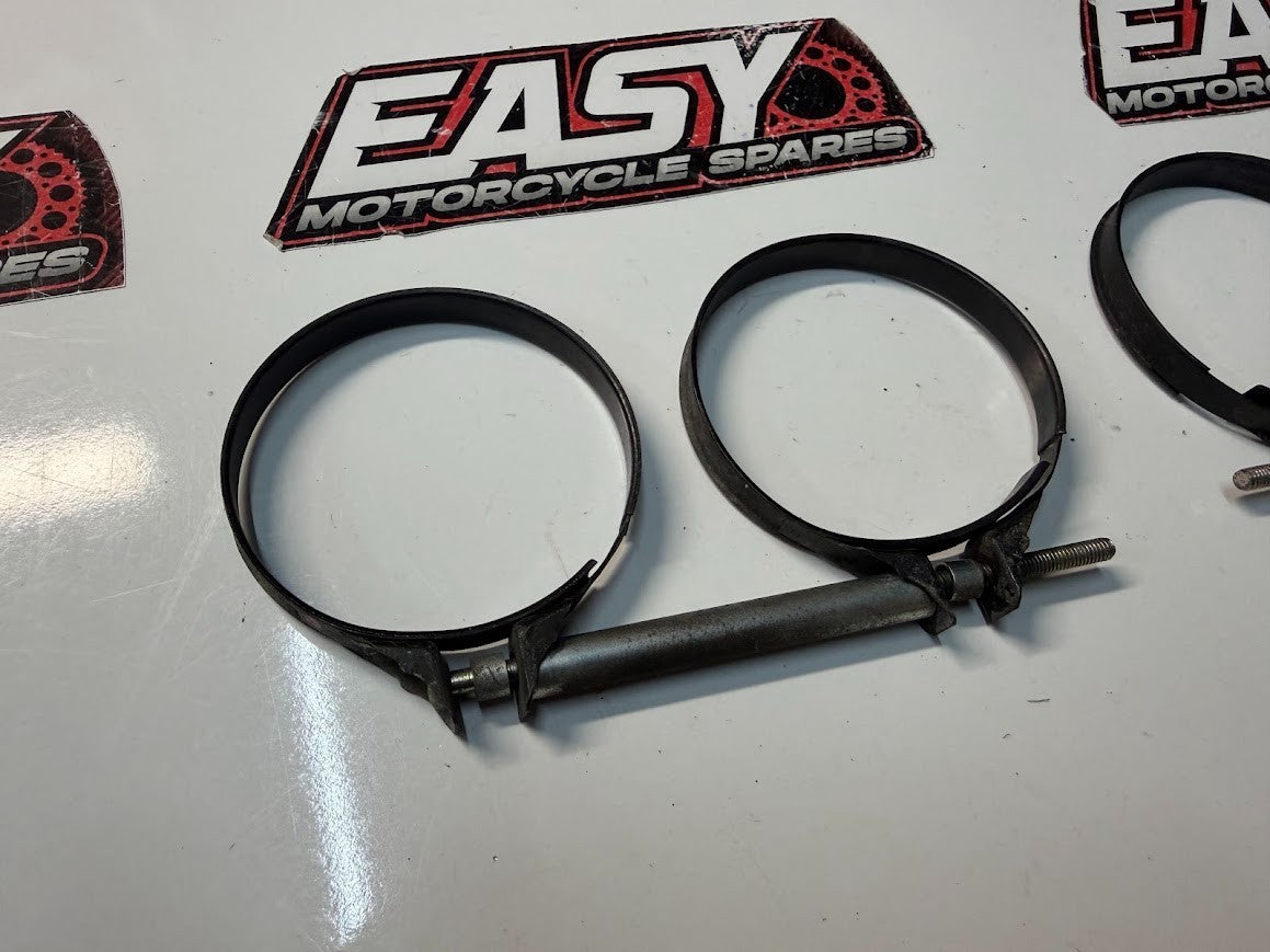 Manifold Clamps Suzuki GSXR 1000 2007-2008 OEM 13170-15H10