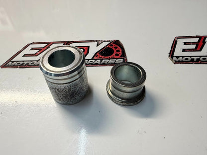 Rear Wheel Axle Spacers Kawasaki Vulcan VN900 Classic 2006-2022 OEM 92027-1902