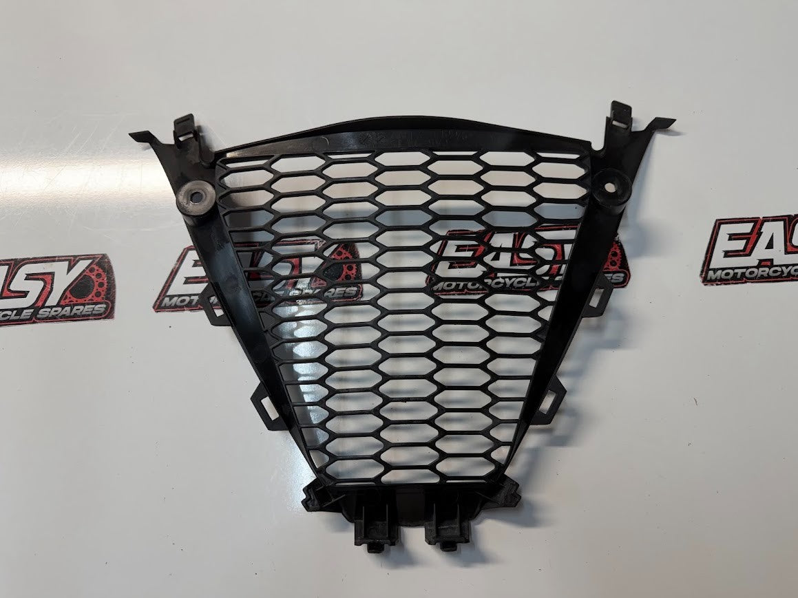 Lower Front Grille Fairing Suzuki GSXR 1000 2007-2008 OEM 94498-21H00
