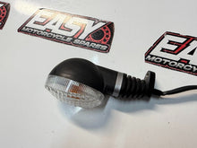 RH Front Blinker Indicator Kawasaki Vulcan S 650 2015-2026 OEM 23037-0417