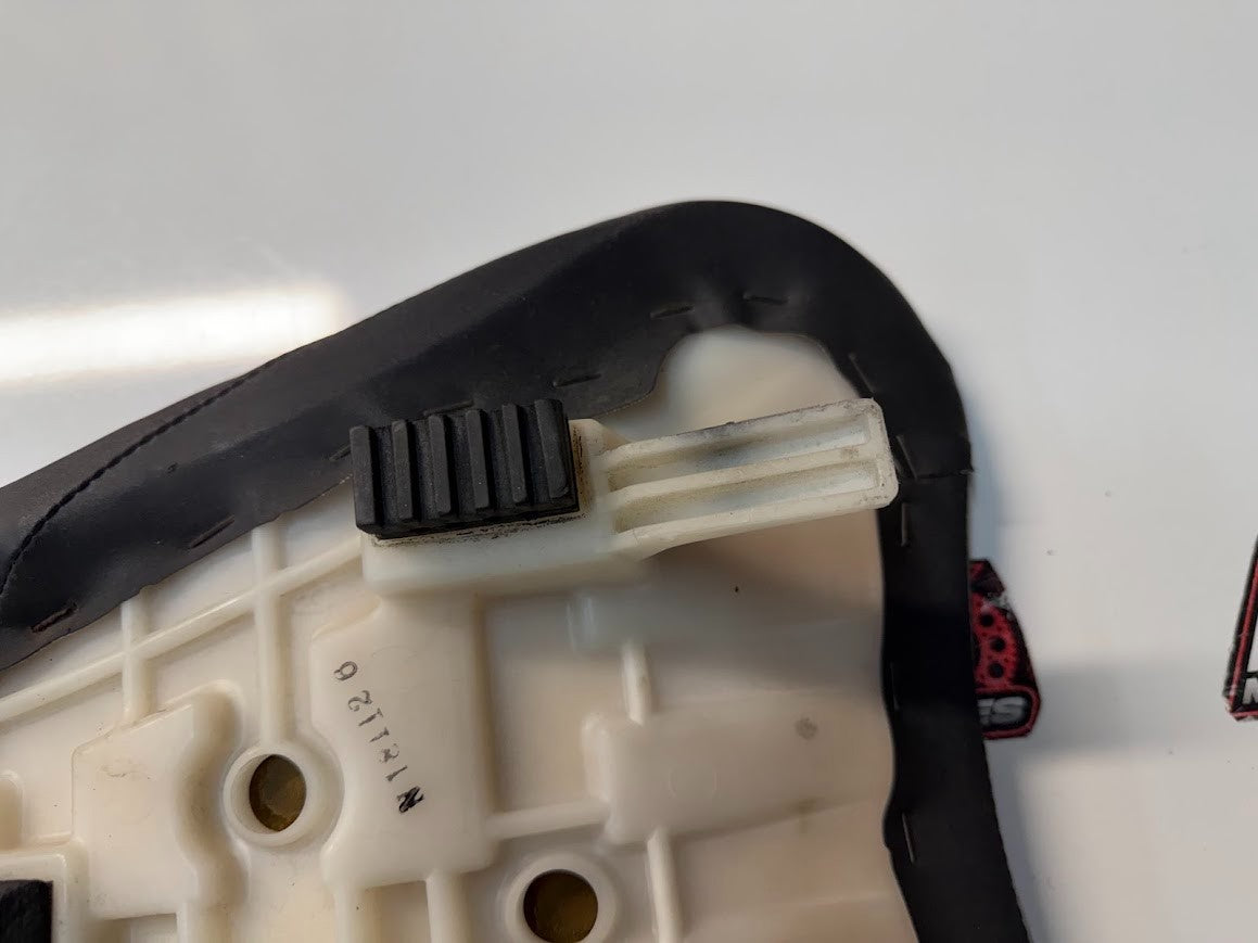Rider Seat Suzuki GSXR 1000 2005-2006 OEM 45100-41G02-6BY