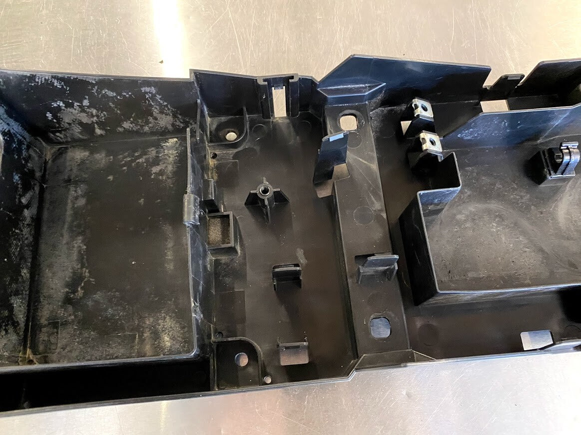 Rear Inner Fender Yamaha FZ1 06-15 2008  2D1-8212B-02-00