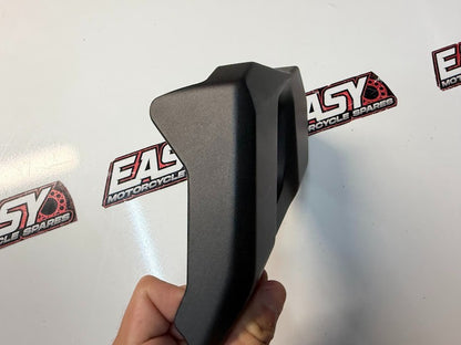 LH Step Stay Cover Kawasaki Vulcan S 650 2015-2026 OEM 14093-0348-18T