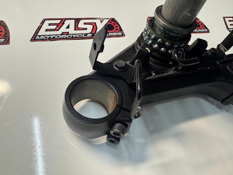 Kawasaki Vulcan S 650 2015-2025 Triple Trees Complete OEM Genuine 44037-0150-18R