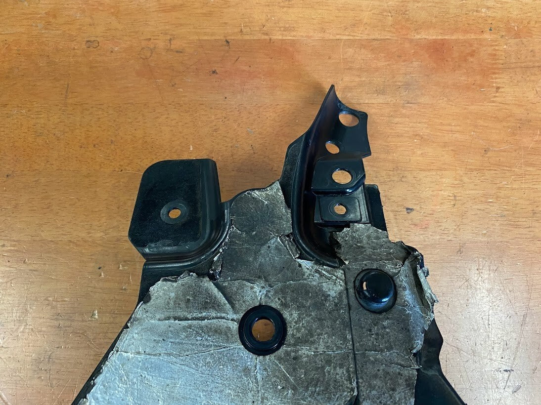 4C8 Cover 9 Yamaha R1 2007